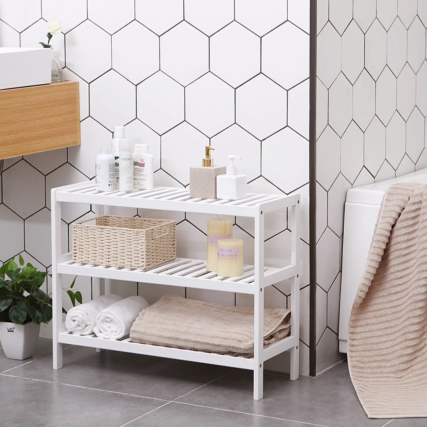 SONGMICS Scarpiera Ingresso 3 Ripiani Scaffale Portascarpe Legno Bambù Slim 26x70x55 cm Bianco LBS13W
