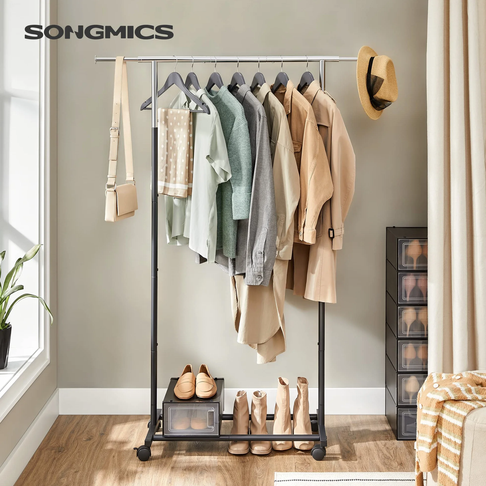 SONGMICS Stand Appendiabiti, Appendiabiti con Ruote, Capacità di Carico 25 kg, Estensibile, Color Argento e Nero HSR101B01