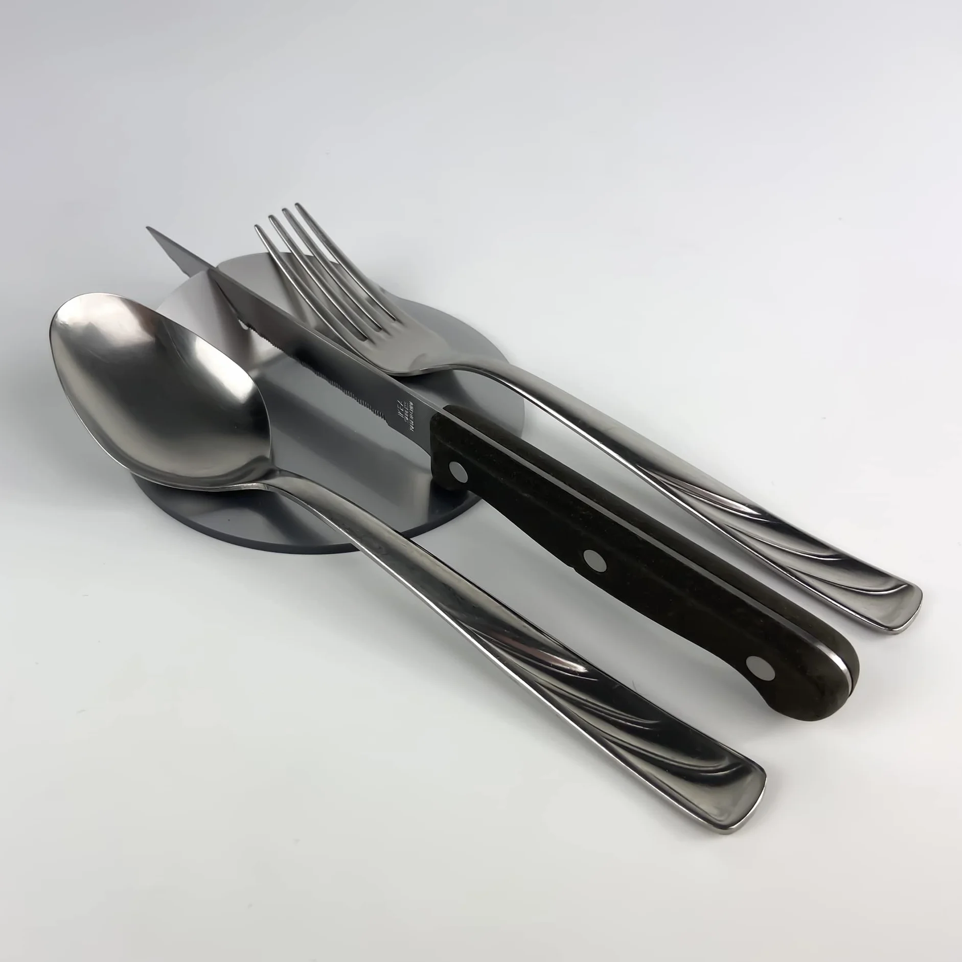 IKONA, Poggia Posate da Tavolo in Plexiglass/Appoggio Posate da Tavola, Set 6 pz, Design Elegante e Funzionale, Idea Regalo Elegante per Mise En Place, Colore Argento, Small - Ø 11 cm, Made in Italy