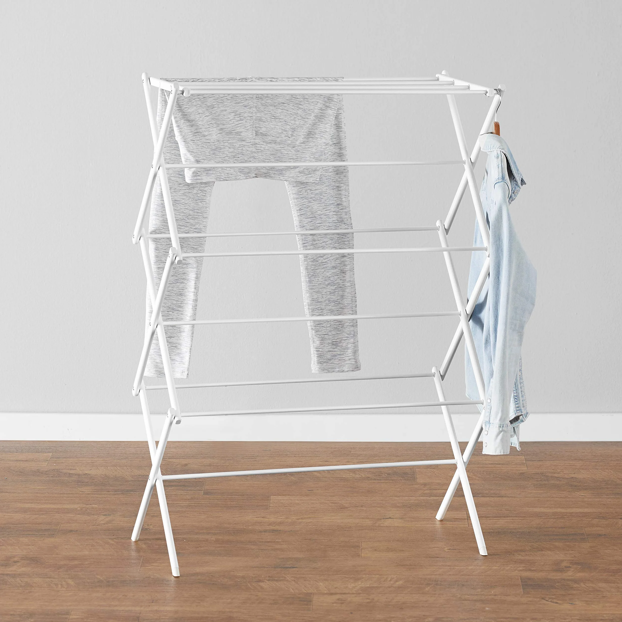 Amazon Basics Stendibiancheria pieghevole, 41,8 x 74,9 x 106,2 cm, bianco
