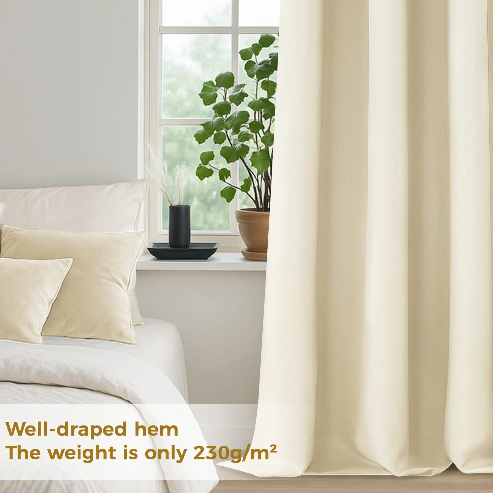 MRTREES 2 Pezzi Tende Oscuranti per Interni Isolanti Termiche con Occhielli Moderne Tenda Coprenti Tinta Unita per Camera da Letto e Soggiorno Elegante 140x260 CM Beige