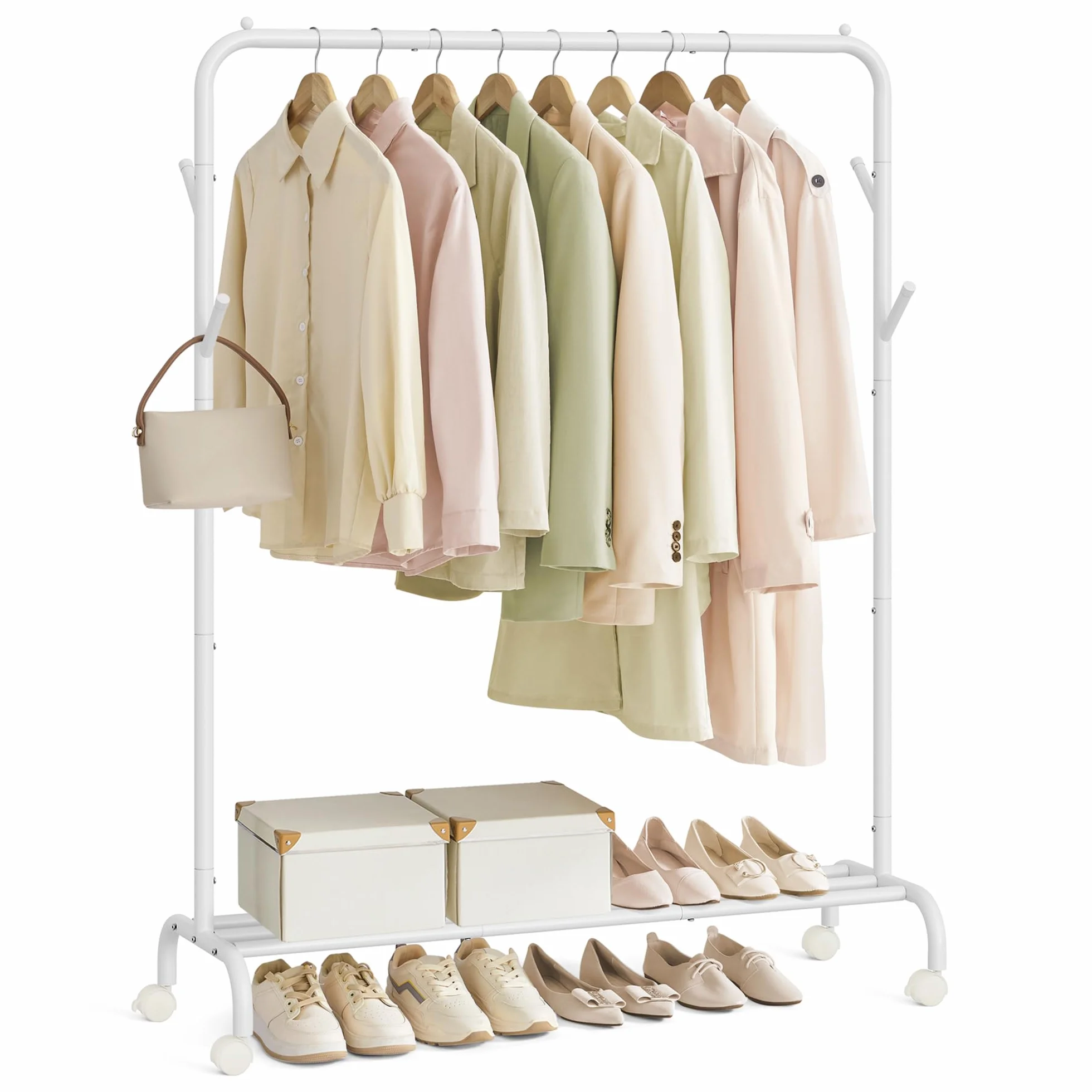 SONGMICS Appendiabiti singolo, struttura in metallo resistente, con ruote e ripiano, portata massima 50 kg, larghezza 103,5 cm, colore: bianco nuvola HSR131W01